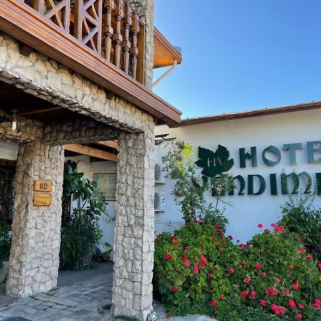 Hotel Vendimia Boutique ซานตาครูซ ภายนอก รูปภาพ